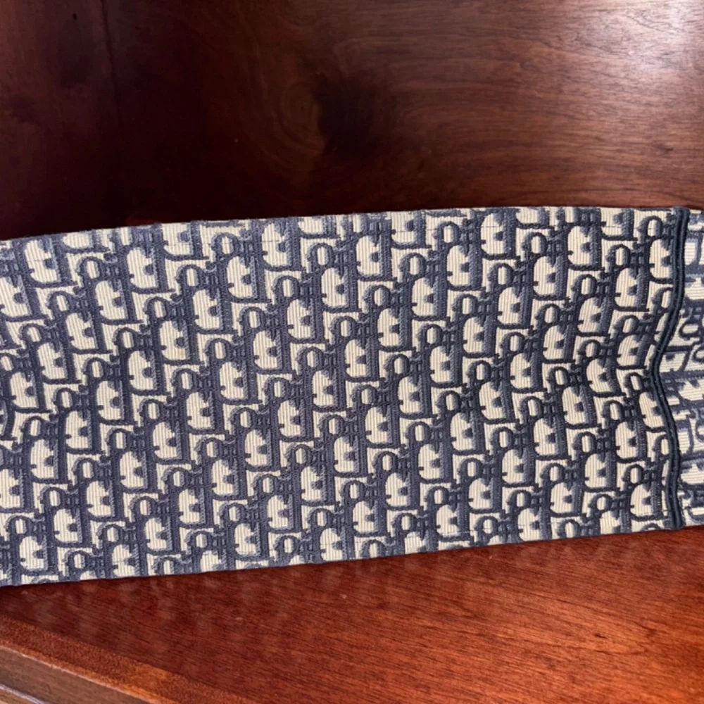 Christian Dior Large Book Tote - Picture 5 of 14